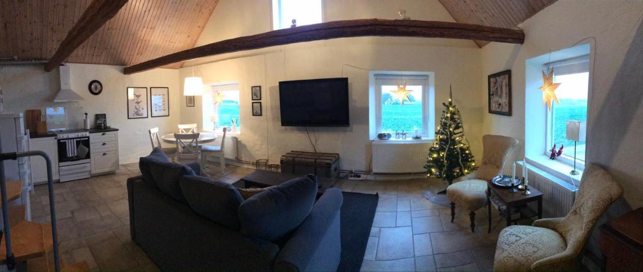 Appartement Glamping Och Gardslagenhet Mellan Himmel Och Hav à Skivarp Extérieur photo